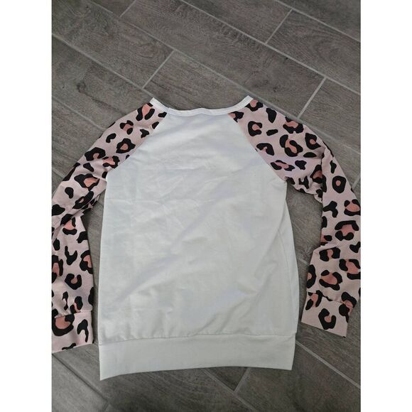 Women's Graphic Long Sleeve Animal Print Christmas Tree Holiday Crew Neck Top Wh - Picture 4 of 6